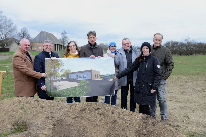 Spatenstich der Gemeinschaftspraxis in Ludweis-Aigen